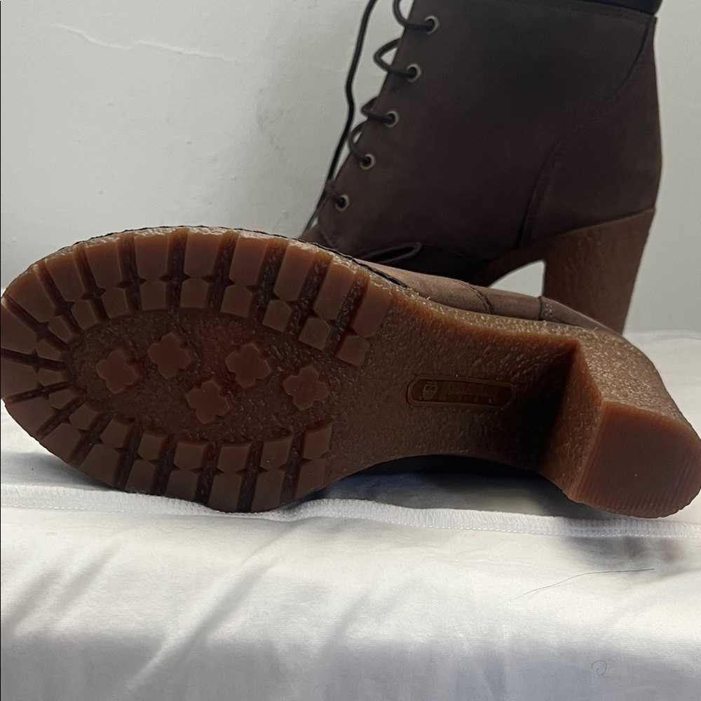 Timberland Women's Dark Brown Heeled Boots - Picture 4 of 7